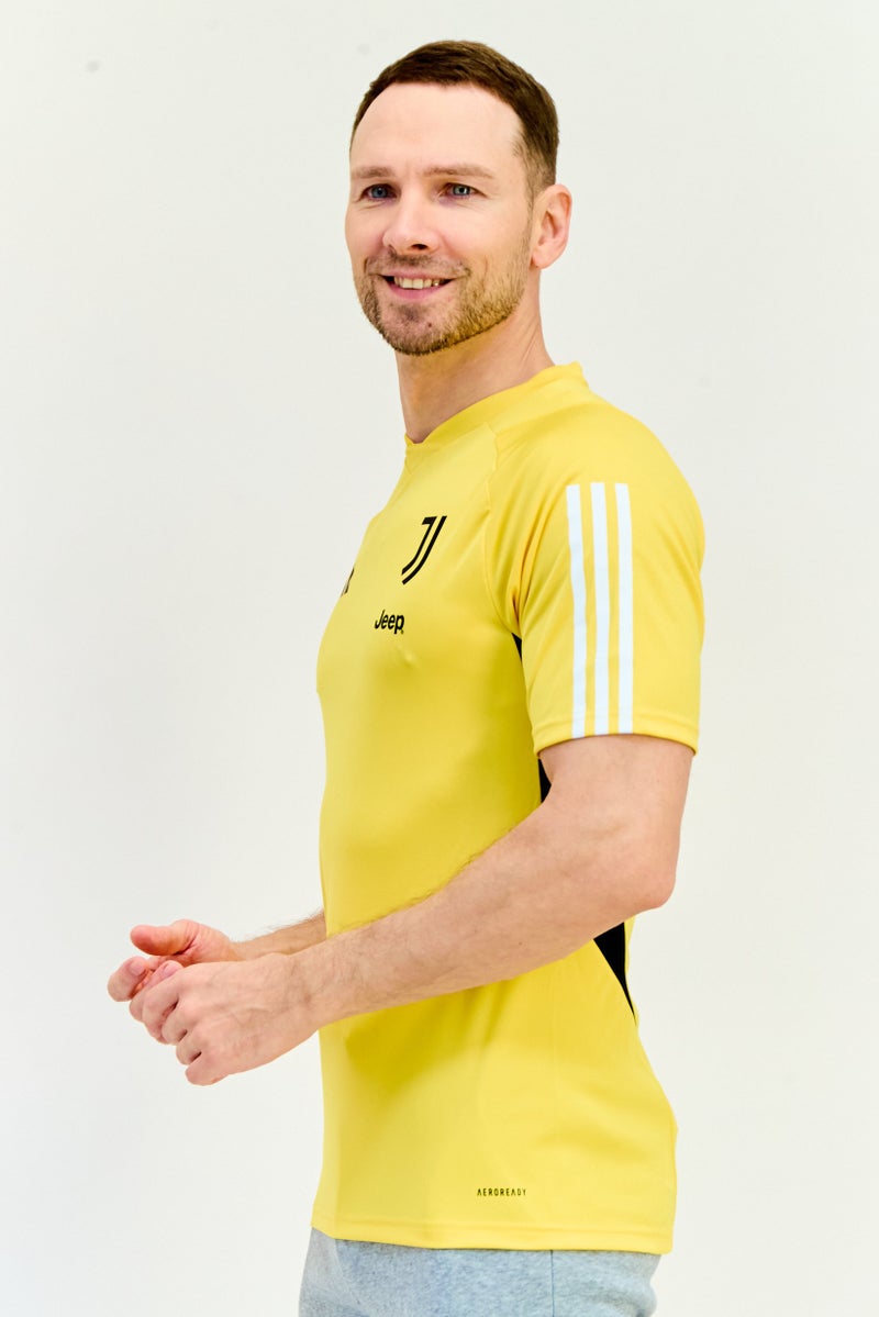 Adidas Men Slim Fit Jeep Short Sleeve Training Jersey, Yellow - Image 2